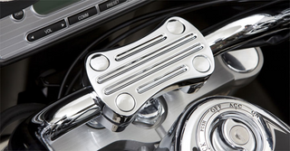 Kawasaki Vulcan 1700 Motorcycle Billet Handlebar Clamp